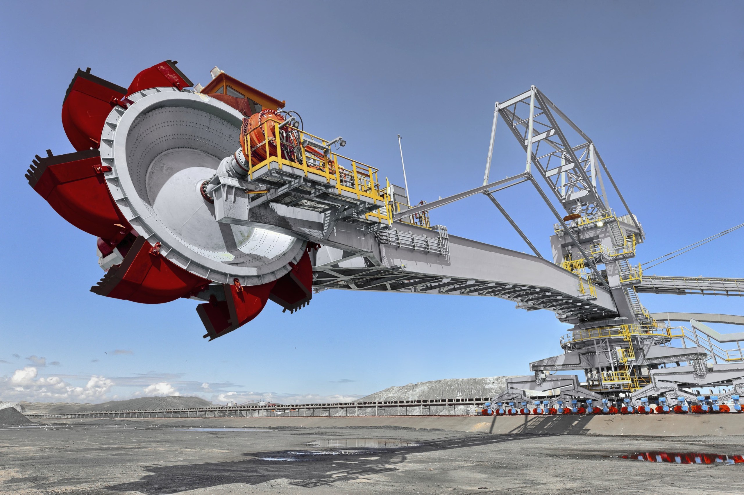 Efficient Bucket Wheel Stacker Reclaimer designed for bulk material handling operations, offering reliable stacking and reclaiming of a wide range of materials